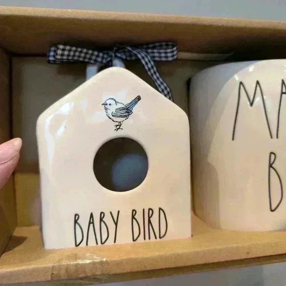 Rae Dunn Mama bird and baby bird  mug and mini birdhouse set - Picture 4 of 7